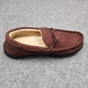 Isotoner Mens Moccasin Slippers Gel Memory Foam Indoor Outdoor Brown MD 8-9